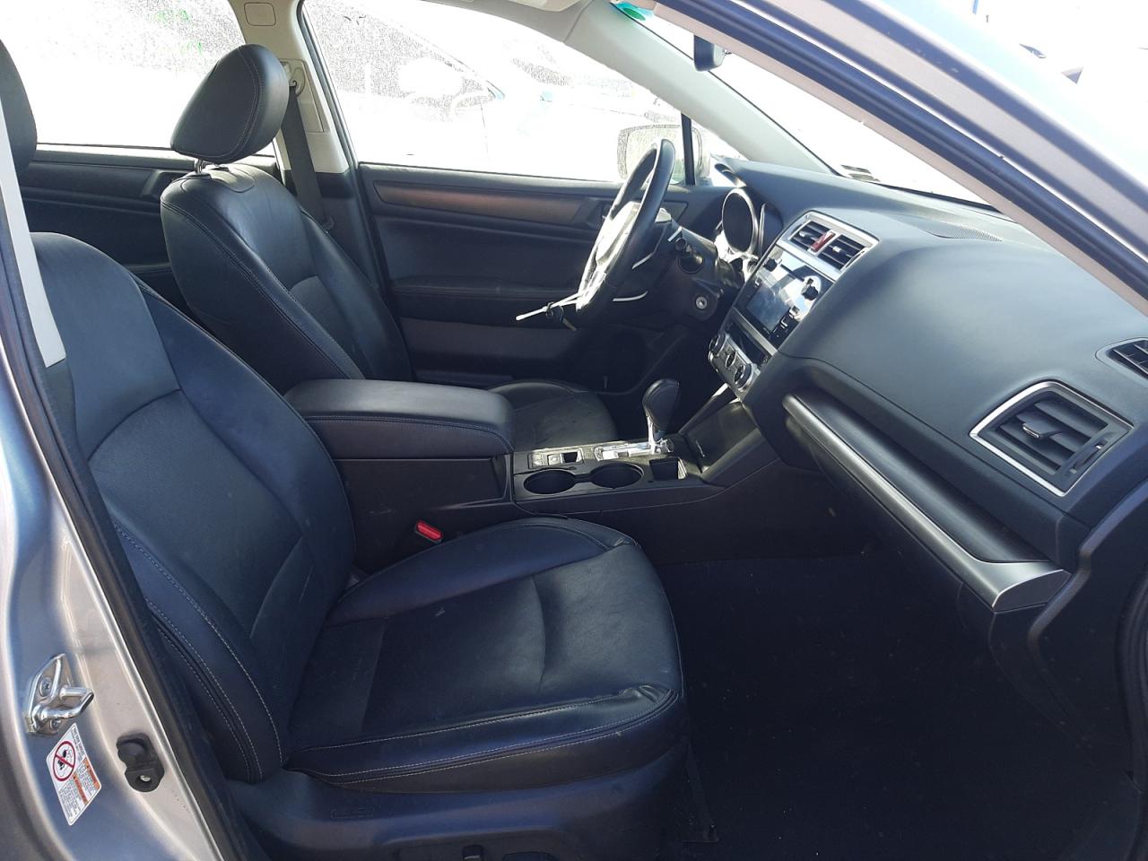 Photo 5 from auction – 2015 SUBARU LEGACY 2.5 with VIN 4S3BNAJ64F3051382