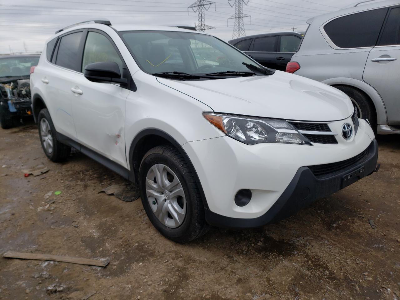 TOYOTA RAV4 LE 2015 with VIN JTMBFREV8FD096977 - Photo from auction