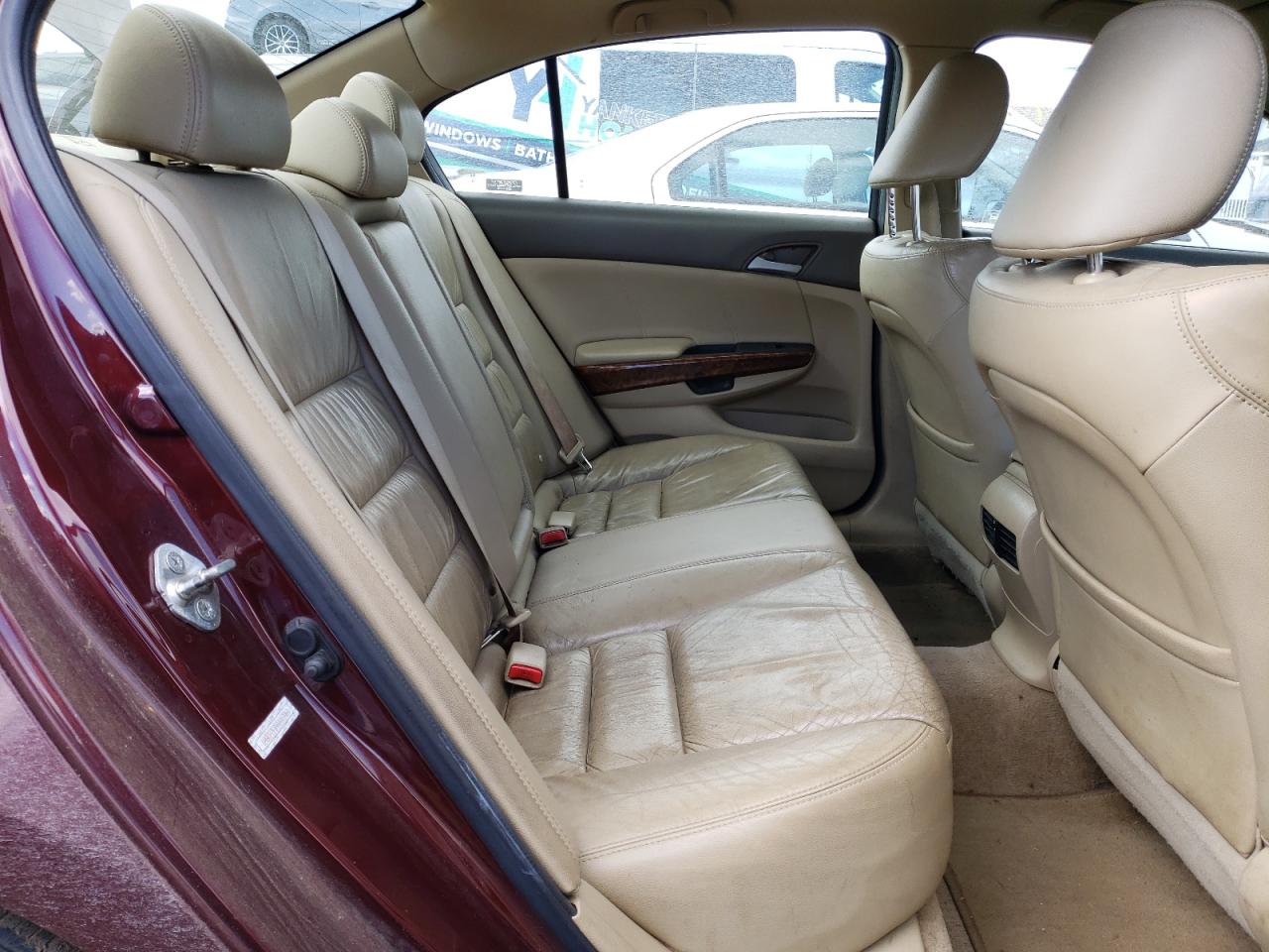 Photo 6 from auction – 2010 HONDA ACCORD EXL with VIN 1HGCP2F89AA007060