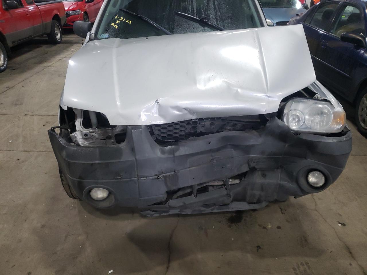 Photo 7 from auction – 2007 FORD ESCAPE HEV with VIN 1FMYU49H97KA31622