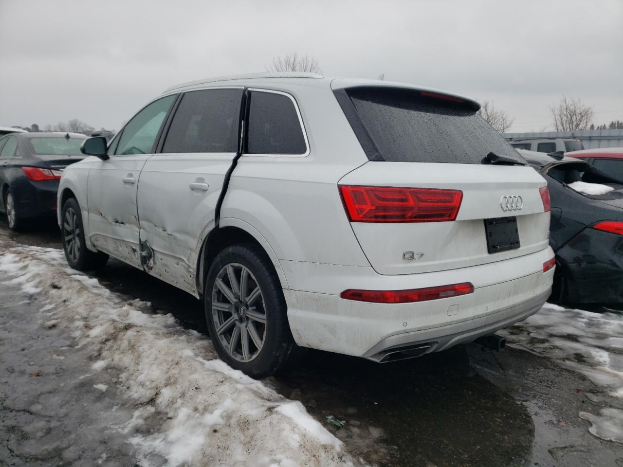 Photo 3 from auction – 2018 AUDI Q7 PREMIUM with VIN WA1AAAF72JD050043