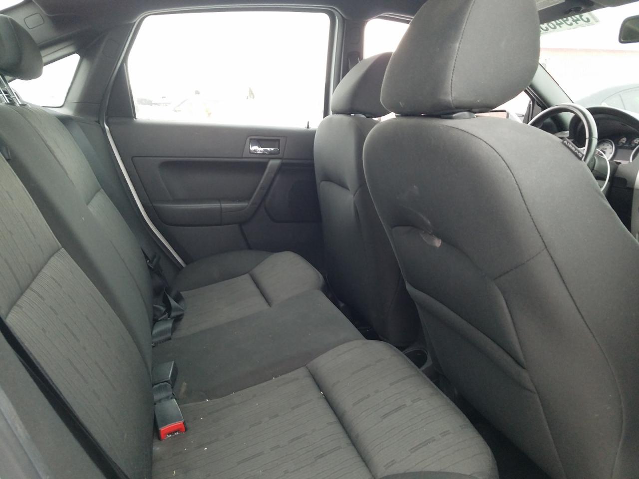 Photo 6 from auction – 2010 FORD FOCUS SE with VIN 1FAHP3FN3AW179206