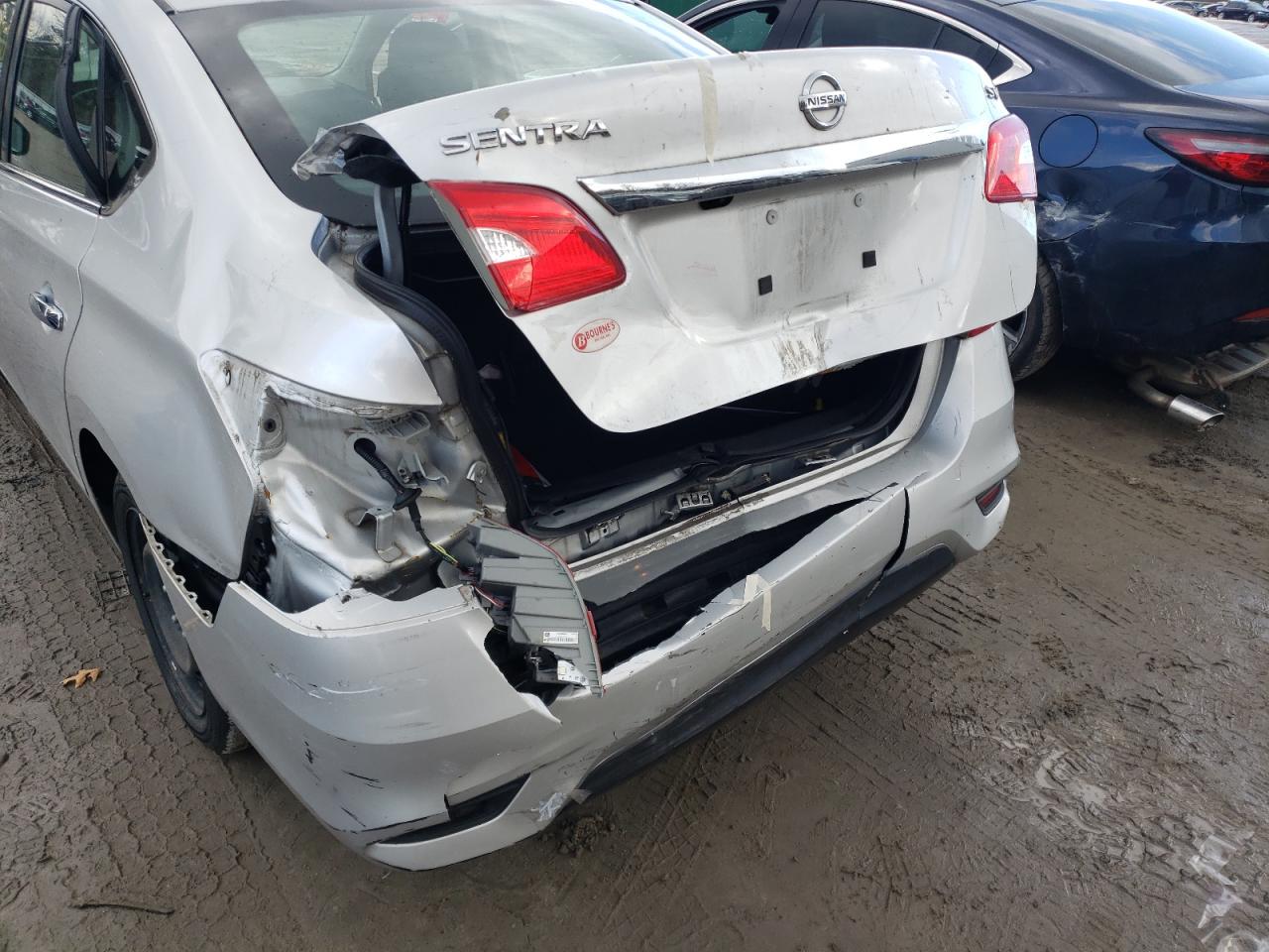 Photo 9 from auction – 2016 NISSAN SENTRA S with VIN 3N1AB7AP3GL638049