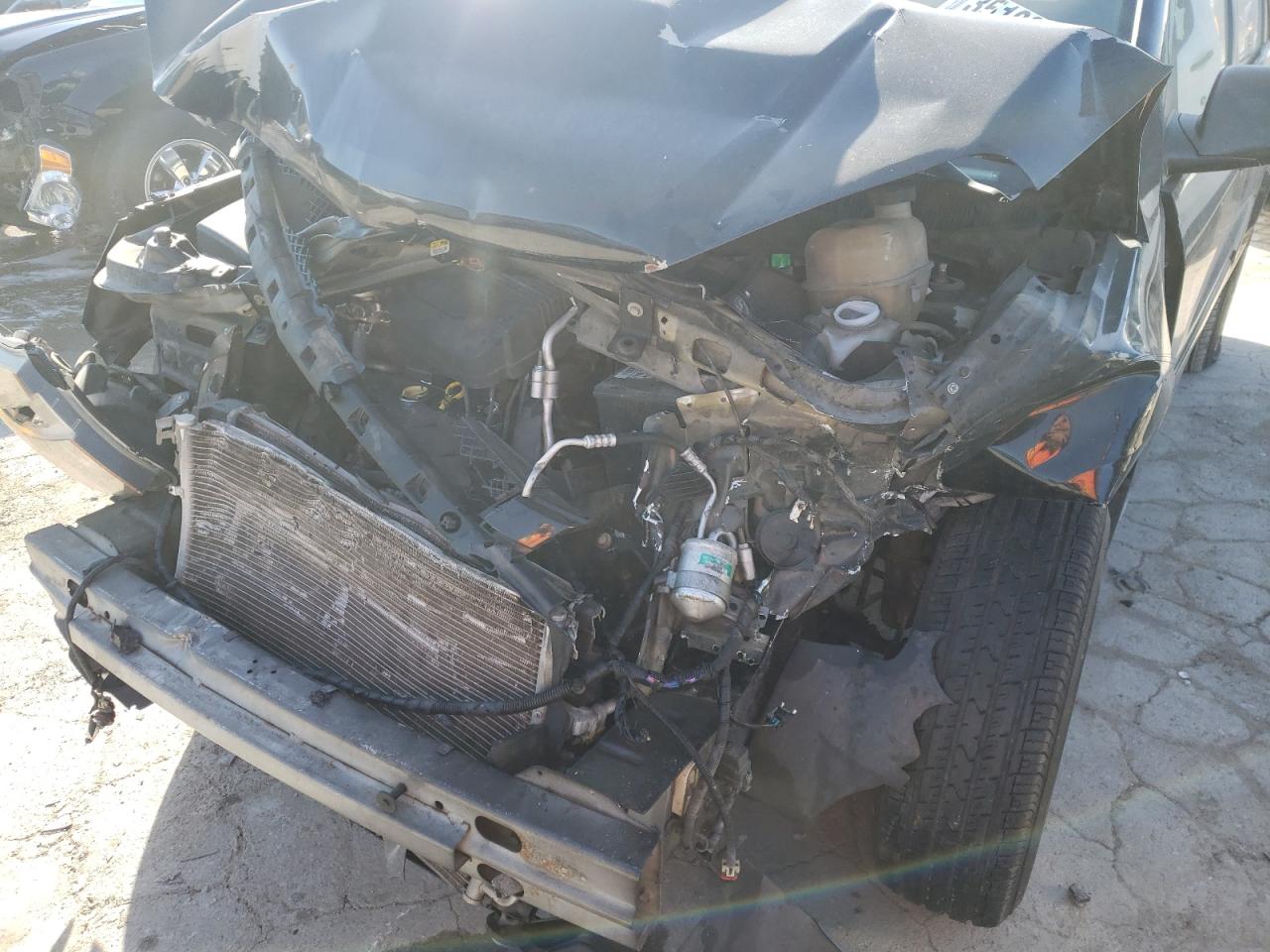 Photo 9 from auction – 2005 CHEVROLET EQUINOX LS with VIN 2CNDL13F656077268