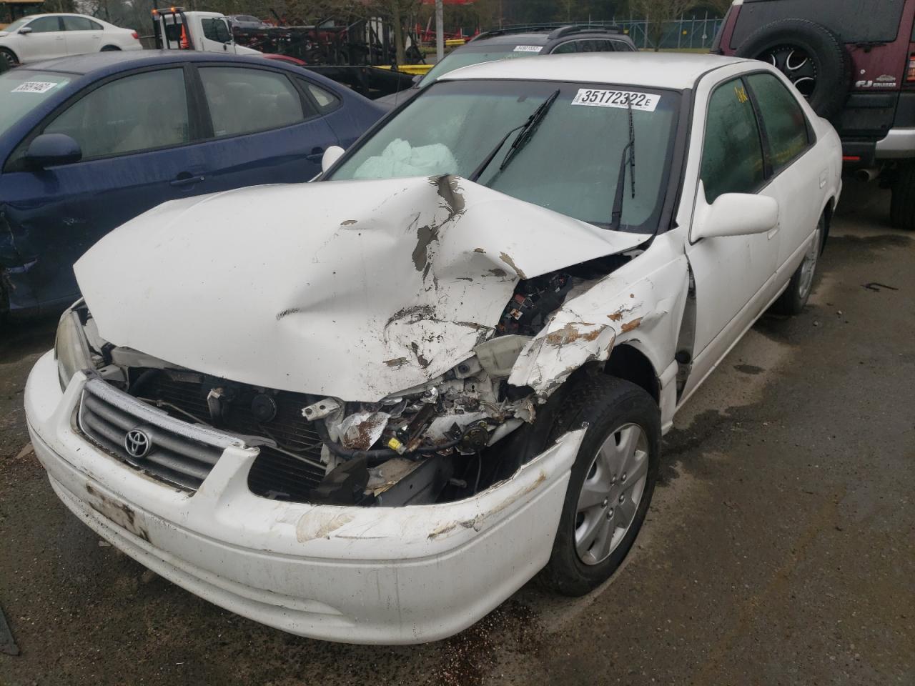 Photo 2 from auction – 2001 TOYOTA CAMRY with VIN JT2BG22K310541567