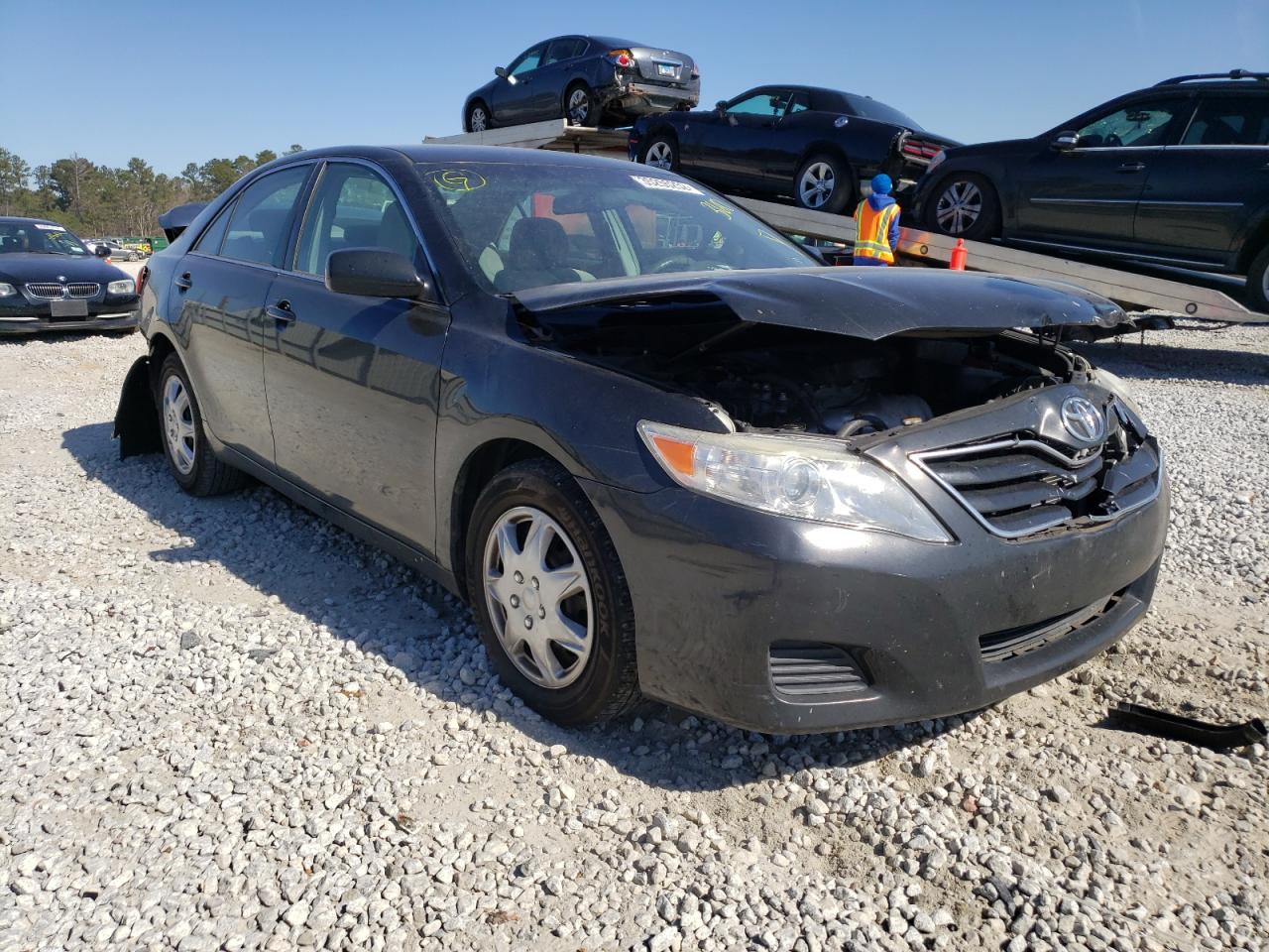 TOYOTA CAMRY BASE 2011 with VIN 4T1BF3EK2BU760442 - Photo from auction