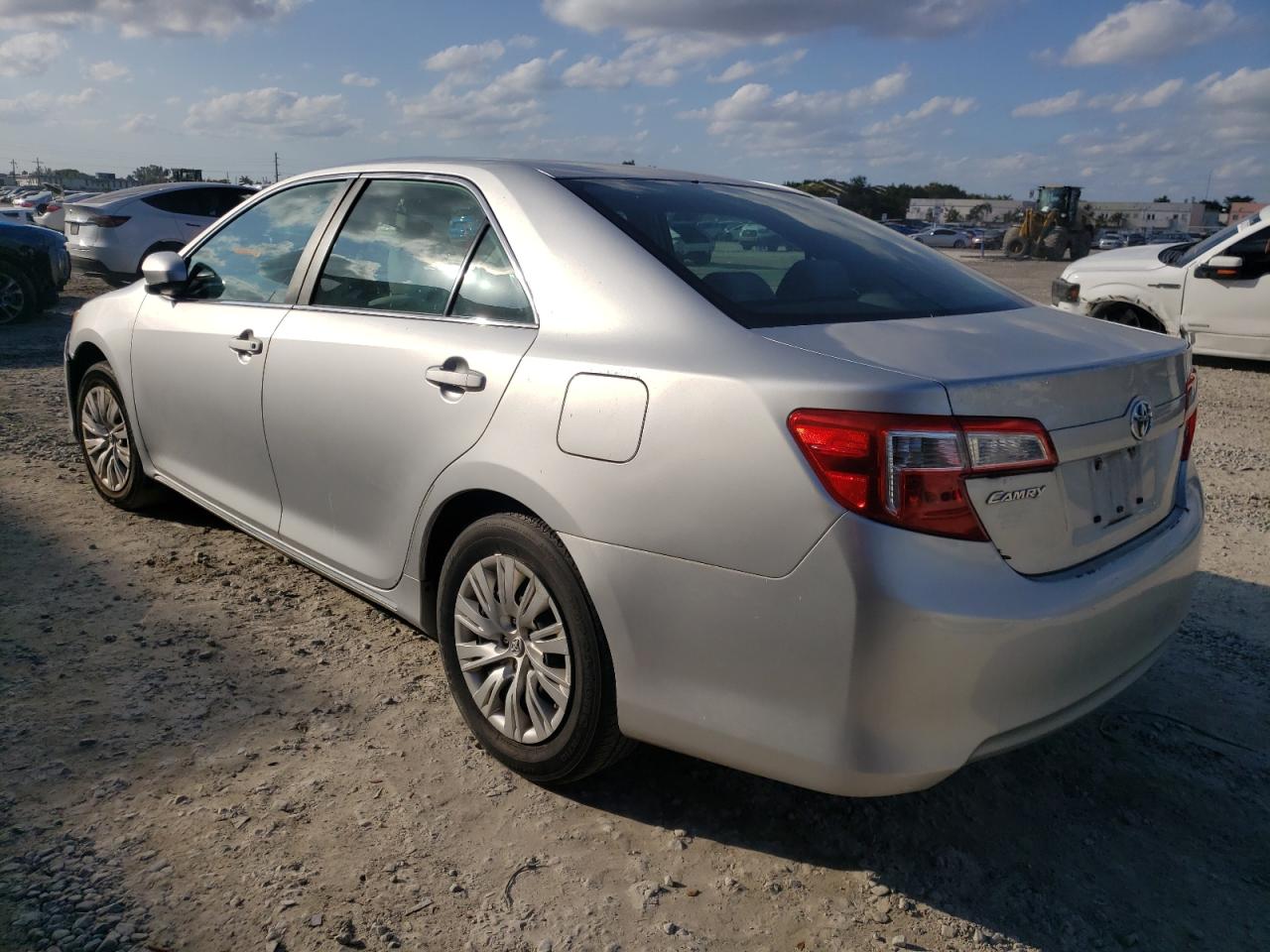 Photo 3 from auction – 2012 TOYOTA CAMRY with VIN 4T1BF1FK2CU128139