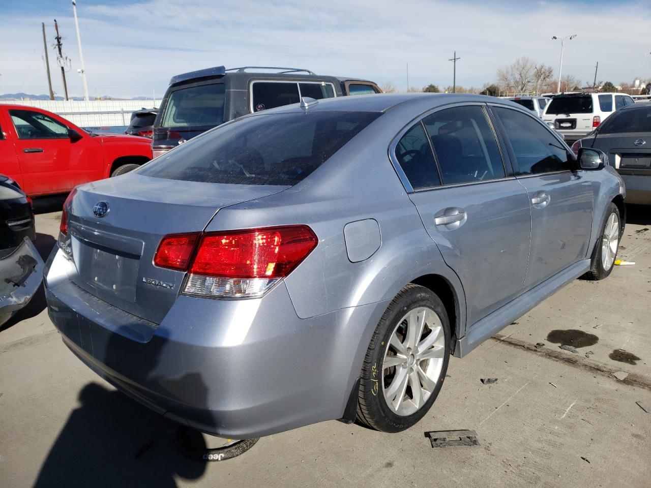 Photo 4 from auction – 2014 SUBARU LEGACY 2.5 with VIN 4S3BMCF65E3008675