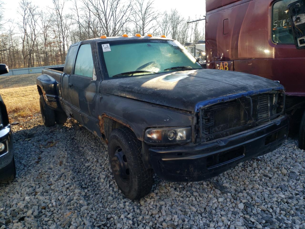 DODGE RAM 3500 2001 with VIN 1B7MC33611J517149 - Photo from auction