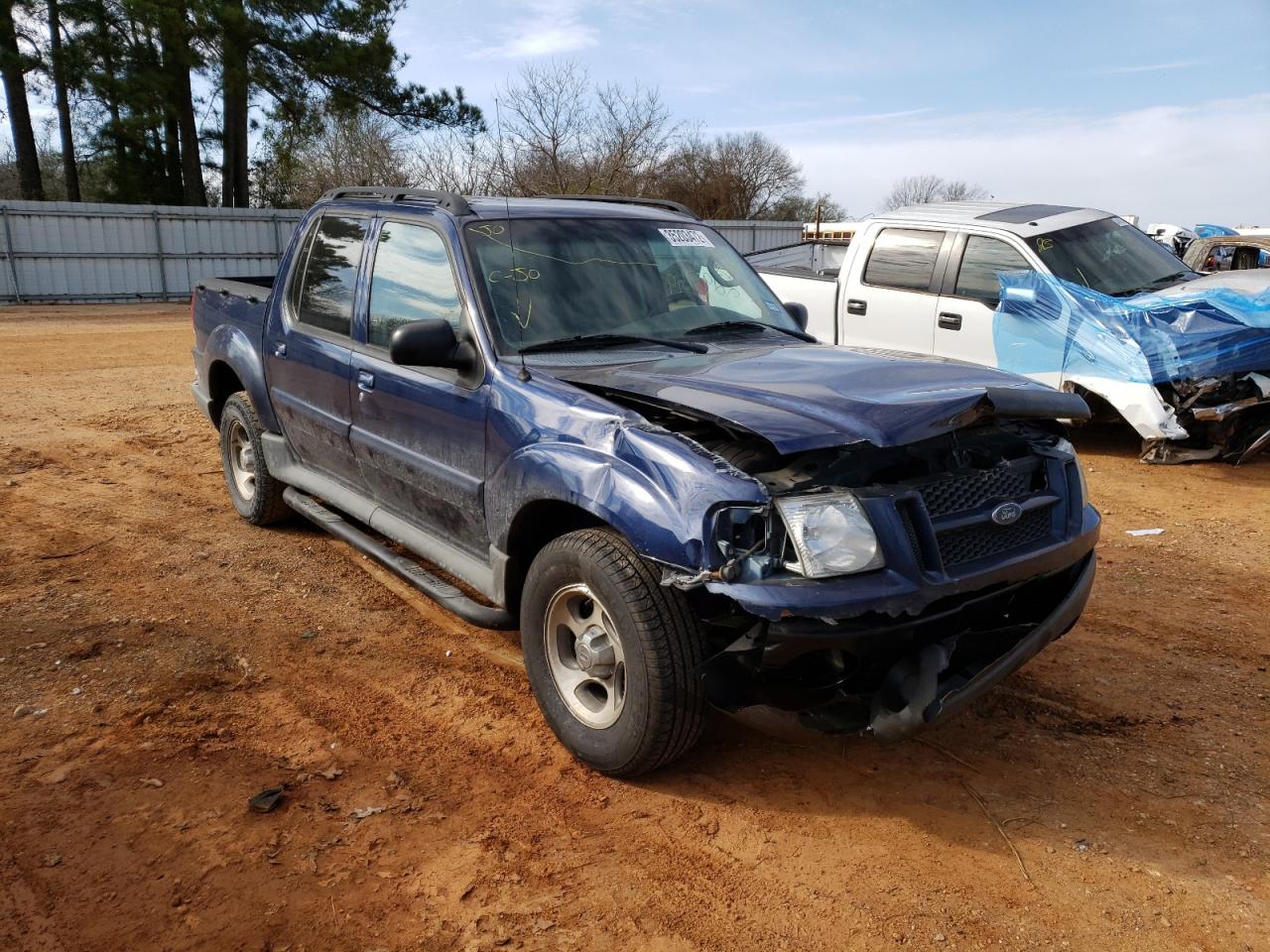 FORD EXPLORER S 2004 with VIN 1FMZU67K44UB99117 - Photo from auction