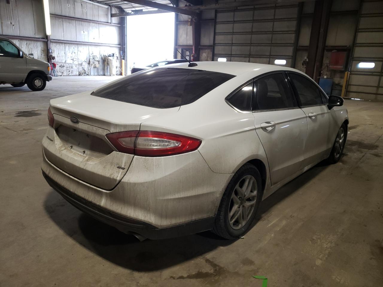 Photo 4 from auction – 2016 FORD FUSION SE with VIN 3FA6P0H75GR331373