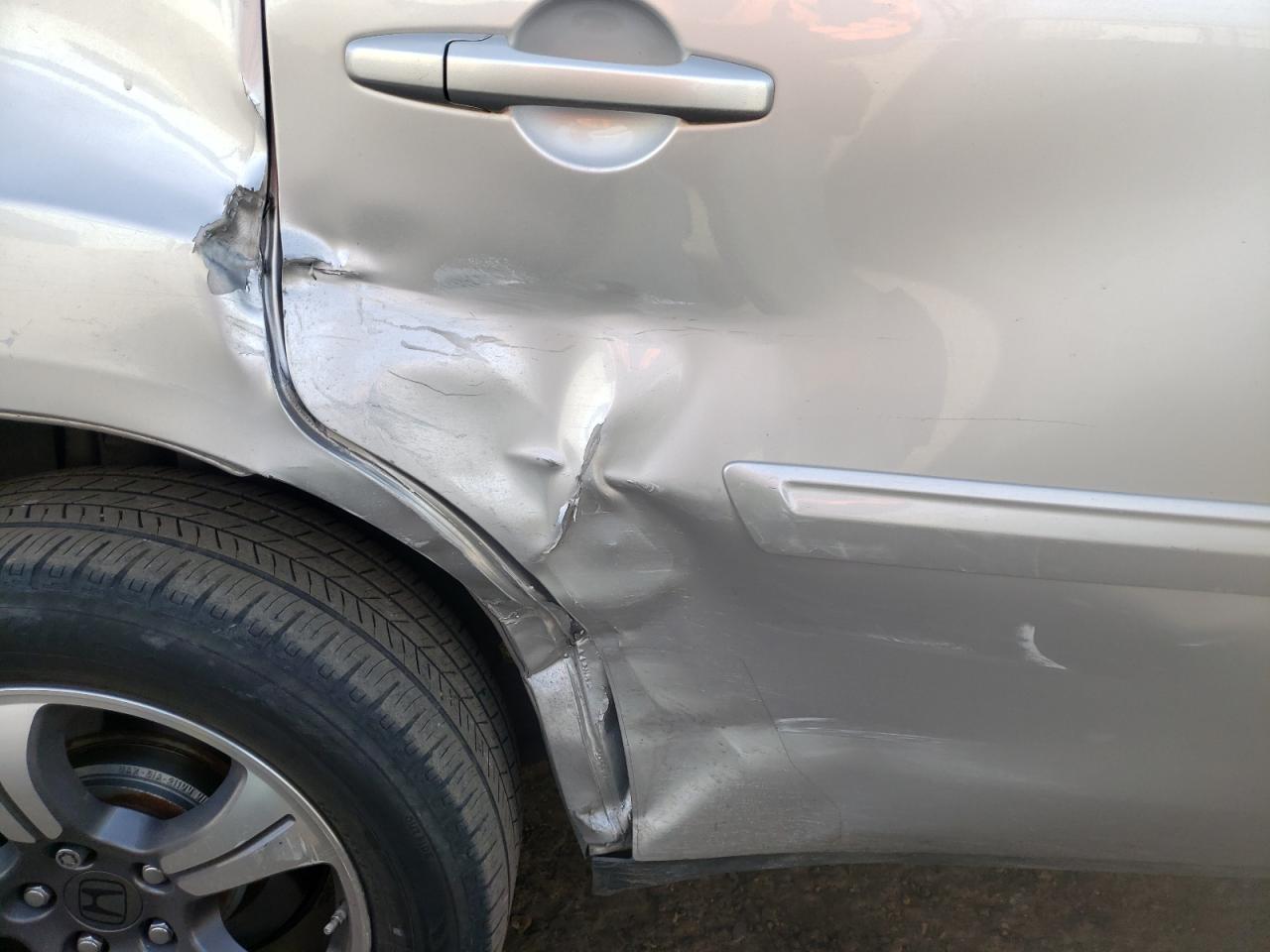Photo 9 from auction – 2015 HONDA PILOT SE with VIN 5FNYF3H39FB030853