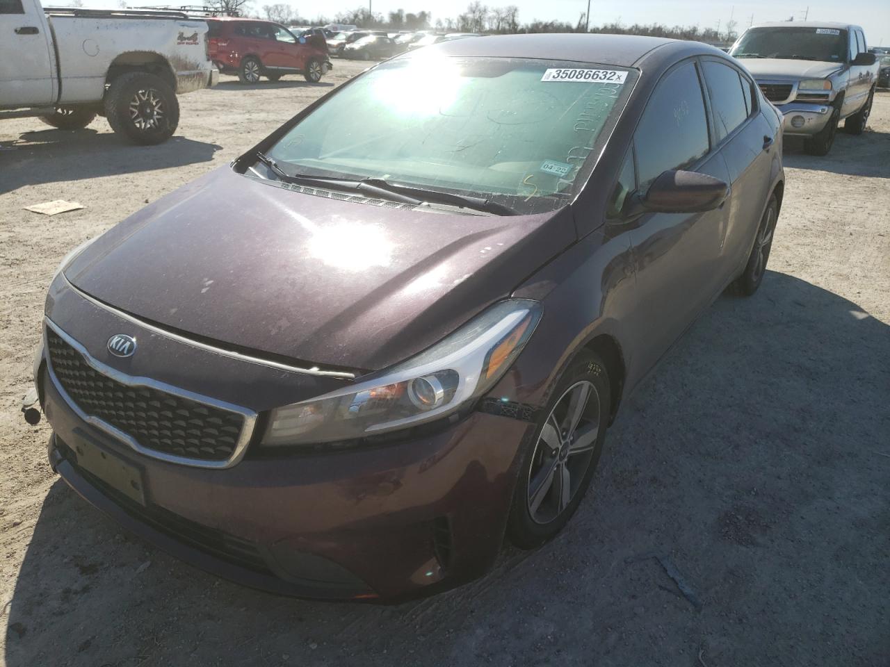 Photo 2 from auction – 2018 KIA FORTE LX with VIN 3KPFL4A70JE170677