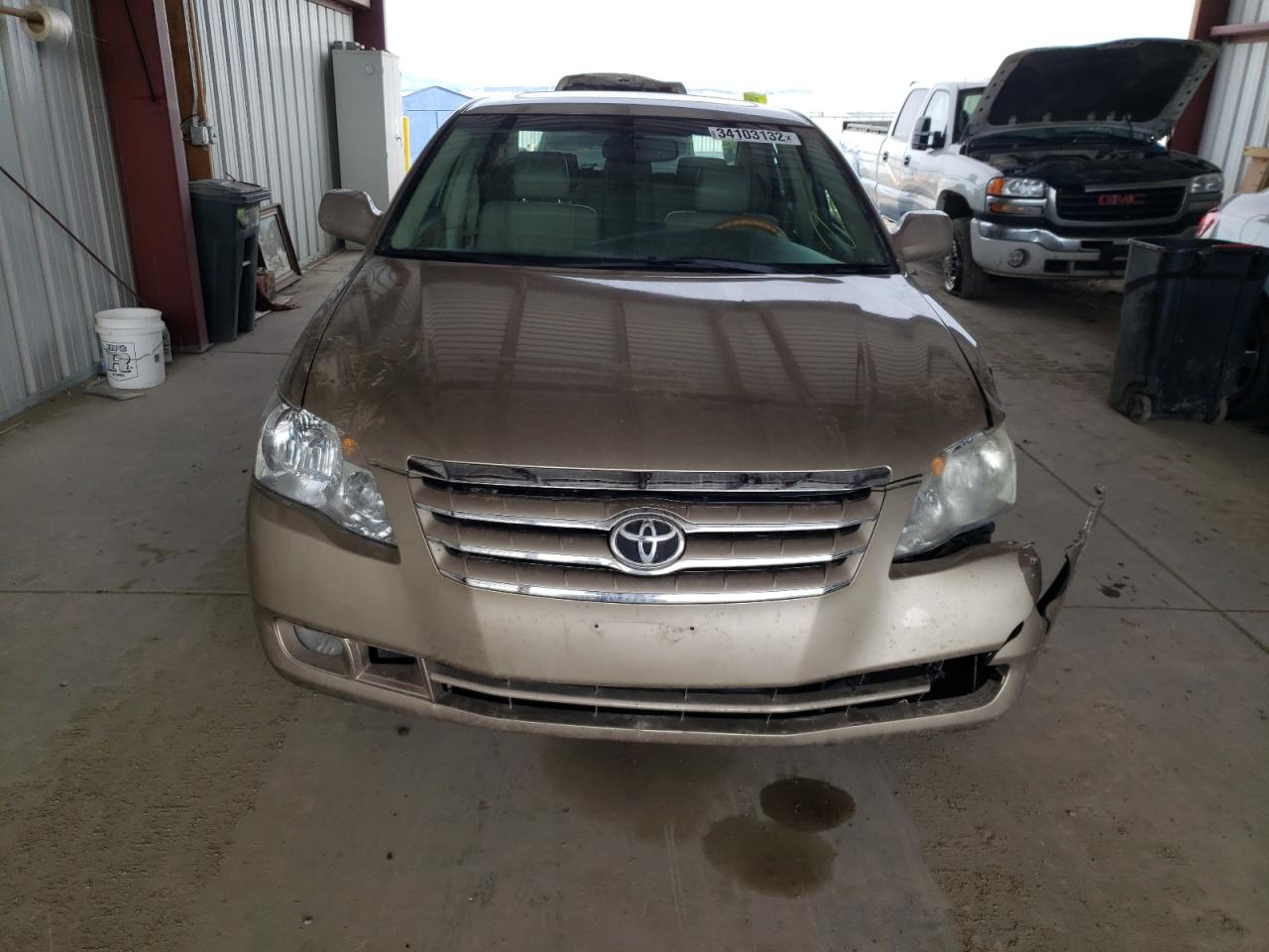 Photo 9 from auction – 2007 TOYOTA AVALON XL with VIN 4T1BK36B47U214520