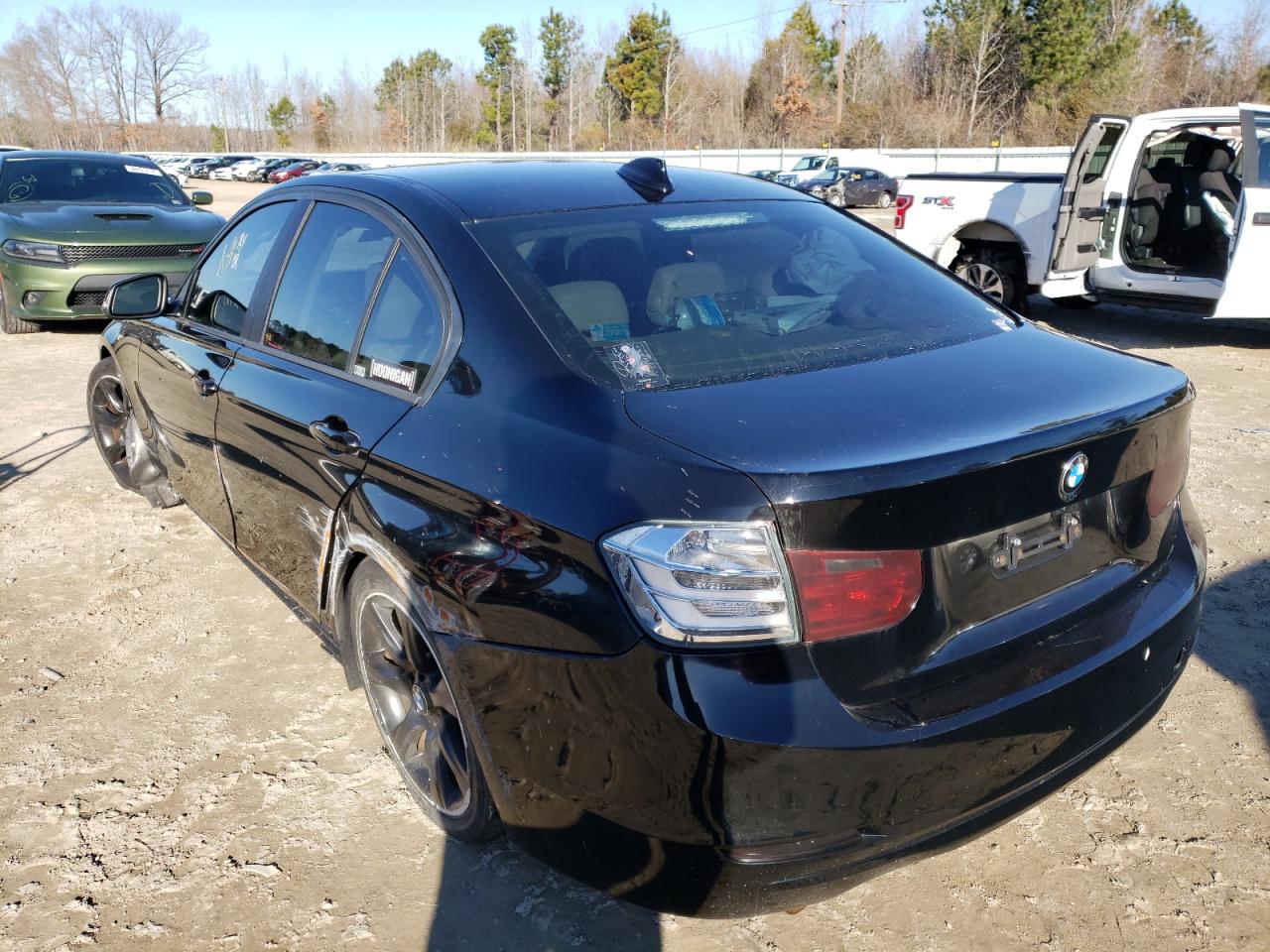 Photo 3 from auction – 2013 BMW 328 I with VIN WBA3A5G51DNP24276