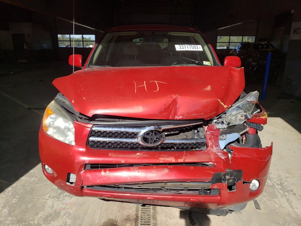 Photo 7 from auction – 2007 TOYOTA RAV4 LIMIT with VIN JTMBD31V776044464
