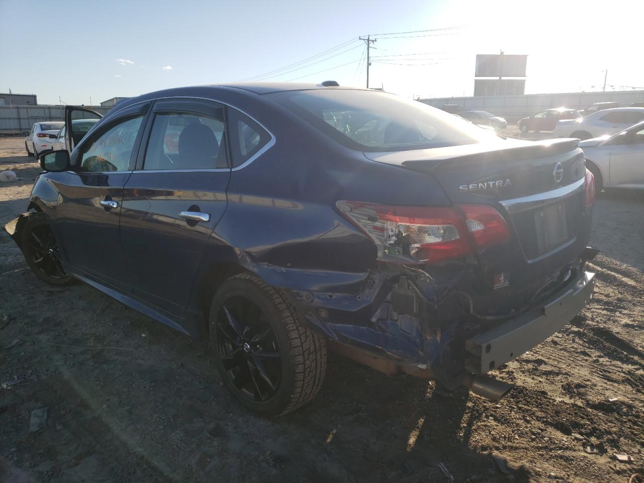 Photo 3 from auction – 2017 NISSAN SENTRA SR with VIN 3N1AB7AP5HY221696