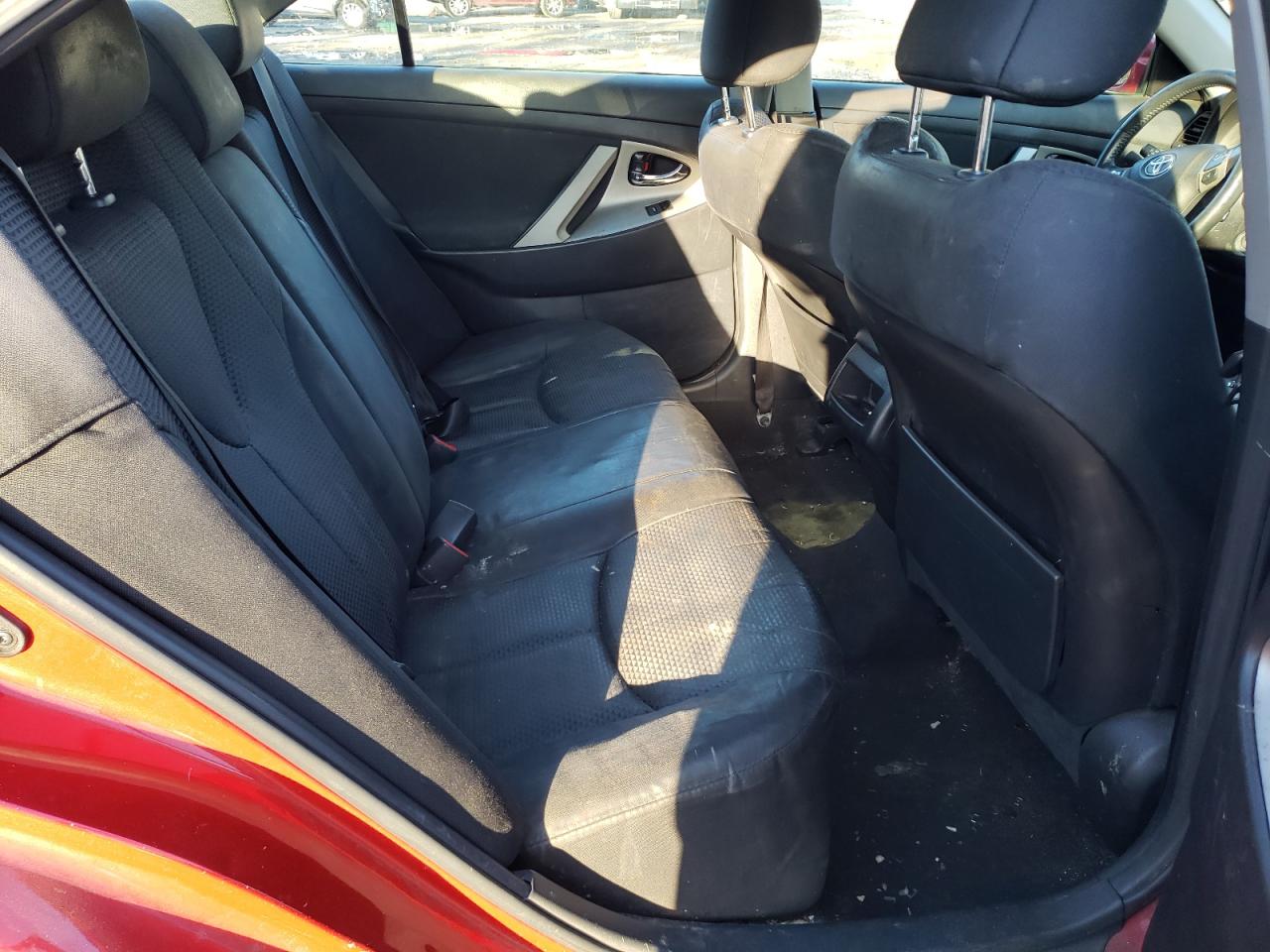 Photo 6 from auction – 2011 TOYOTA CAMRY BASE with VIN 4T1BF3EK7BU624453