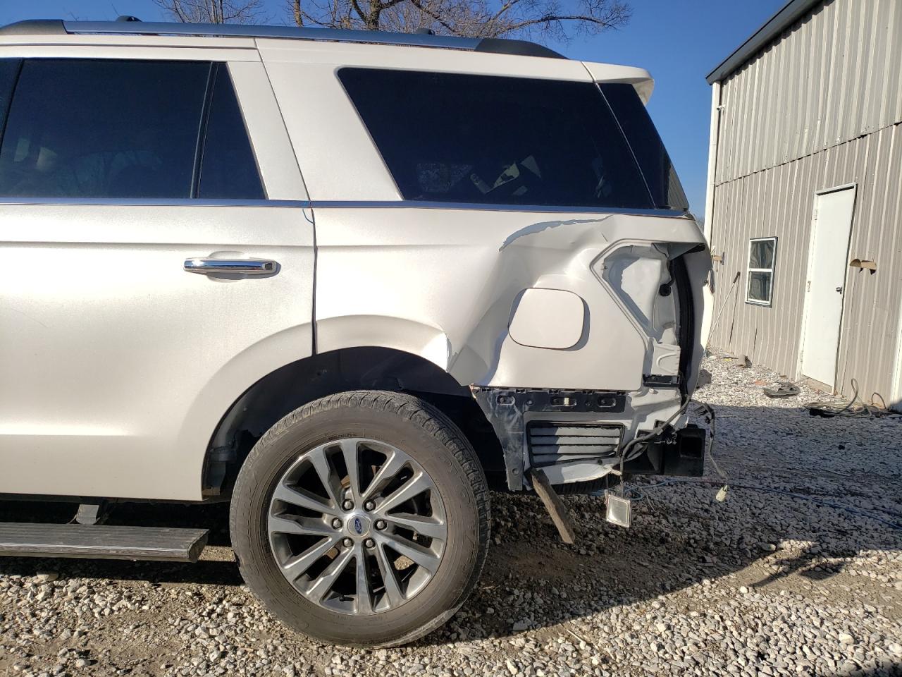 Photo 9 from auction – 2018 FORD EXPEDITION with VIN 1FMJU2AT0JEA46389