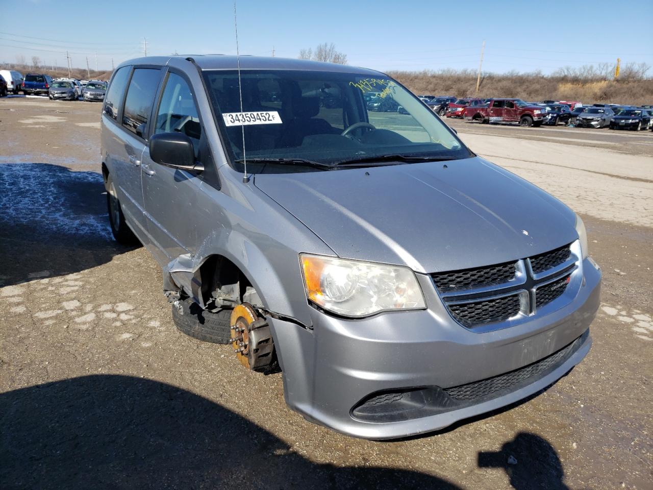 DODGE CARAVAN 2013 with VIN 2C4RDGBG4DR676316 - Photo from auction