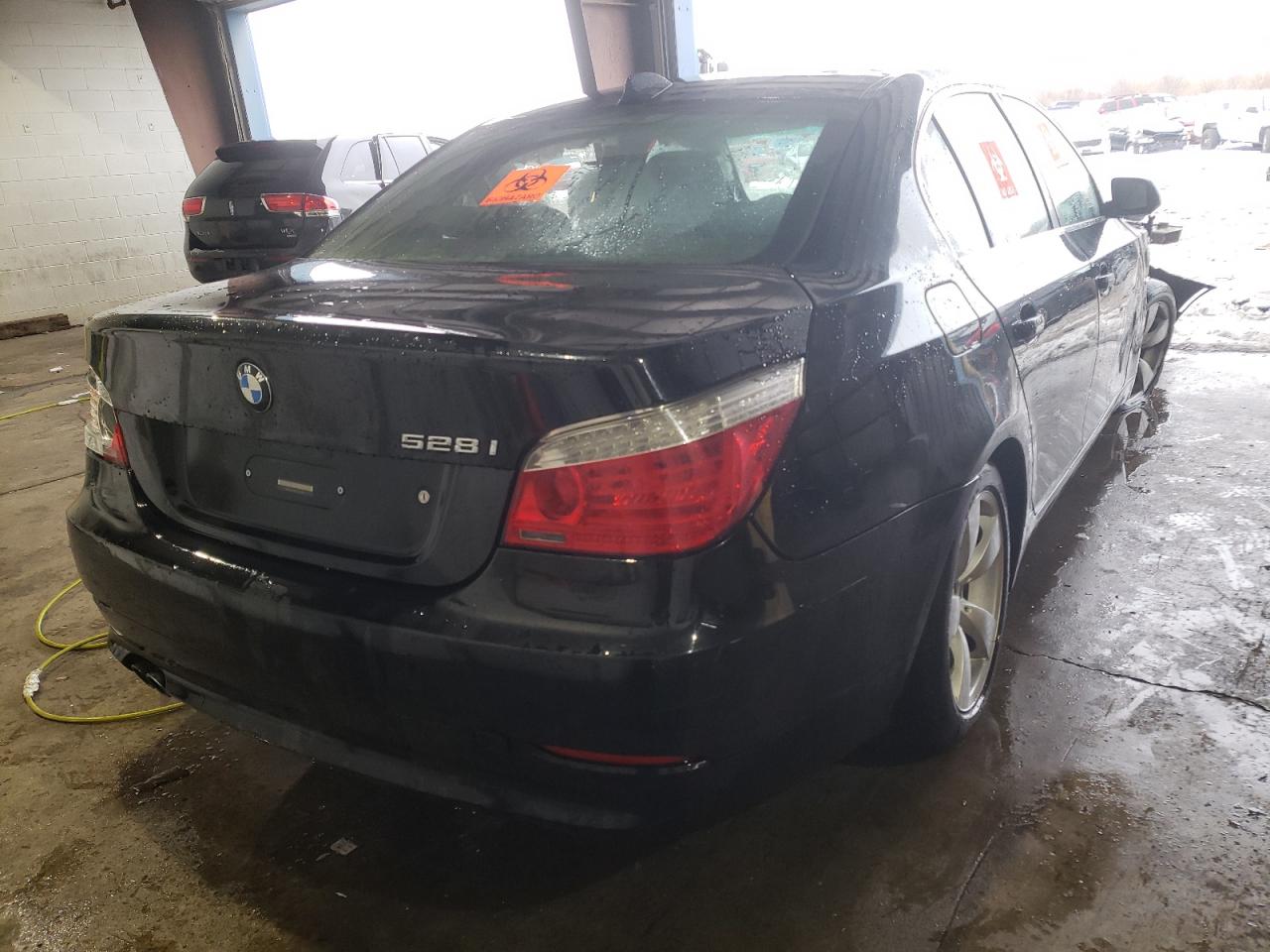 Photo 4 from auction – 2008 BMW 528 I with VIN WBANU53578CT12404