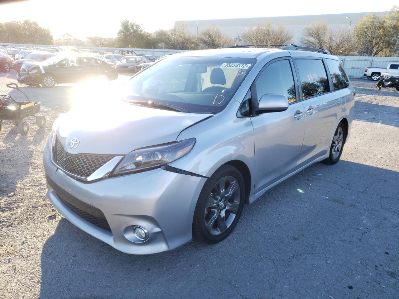 Photo 2 from auction – 2015 TOYOTA SIENNA SPO with VIN 5TDXK3DC2FS688961