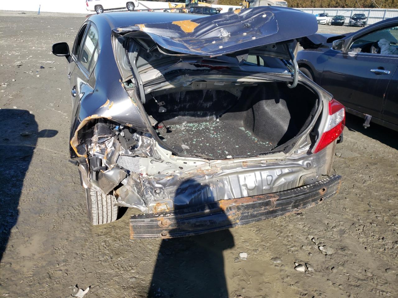 Photo 9 from auction – 2012 HONDA CIVIC LX with VIN 2HGFB2F56CH311601