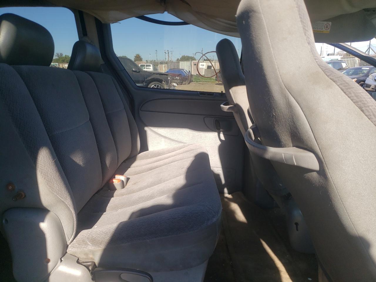 Photo 6 from auction – 2005 DODGE GRAND CARA with VIN 1D4GP24R85B169941