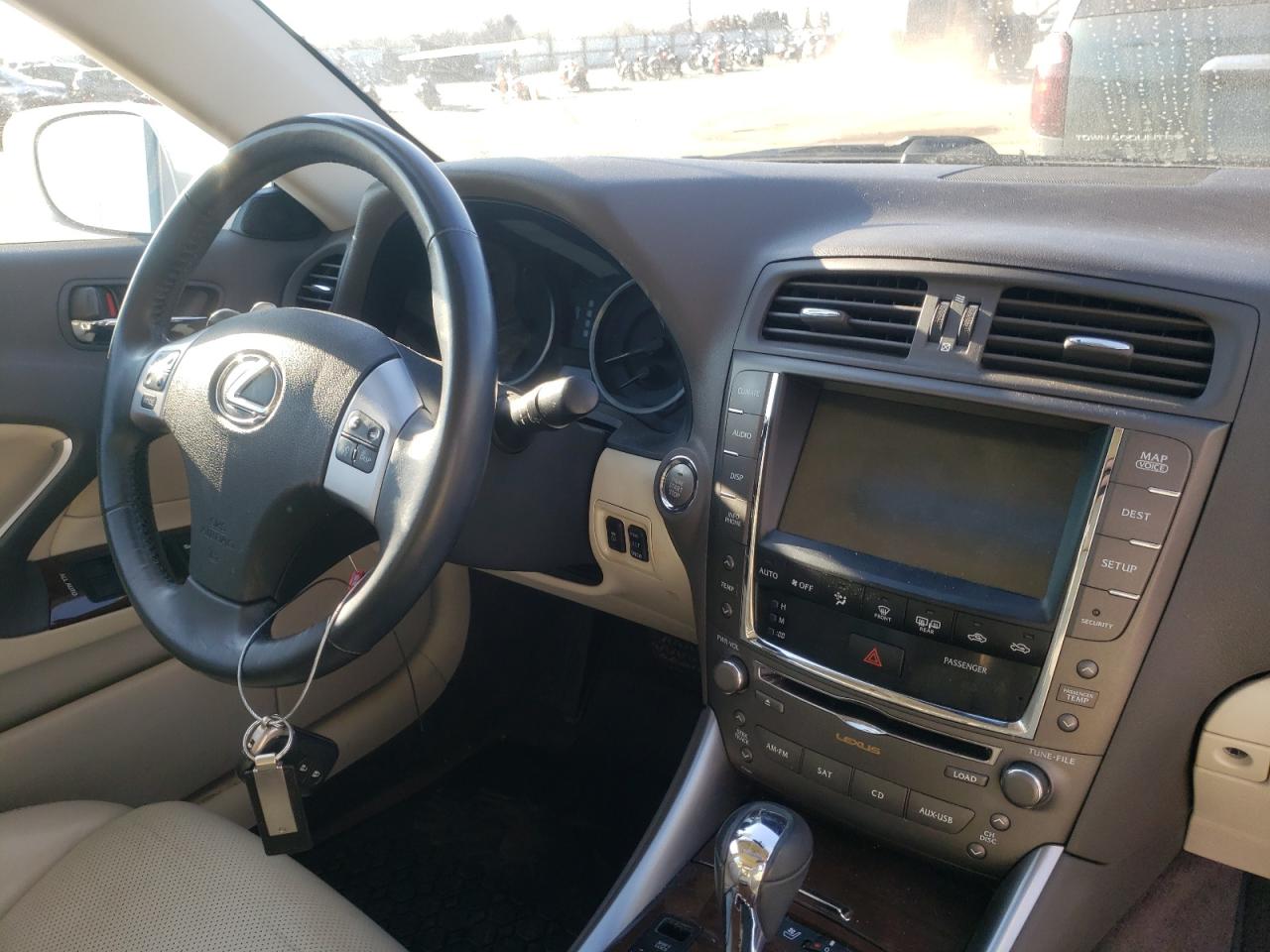 Photo 9 from auction – 2011 LEXUS IS 250 with VIN JTHBF5C29B5150064
