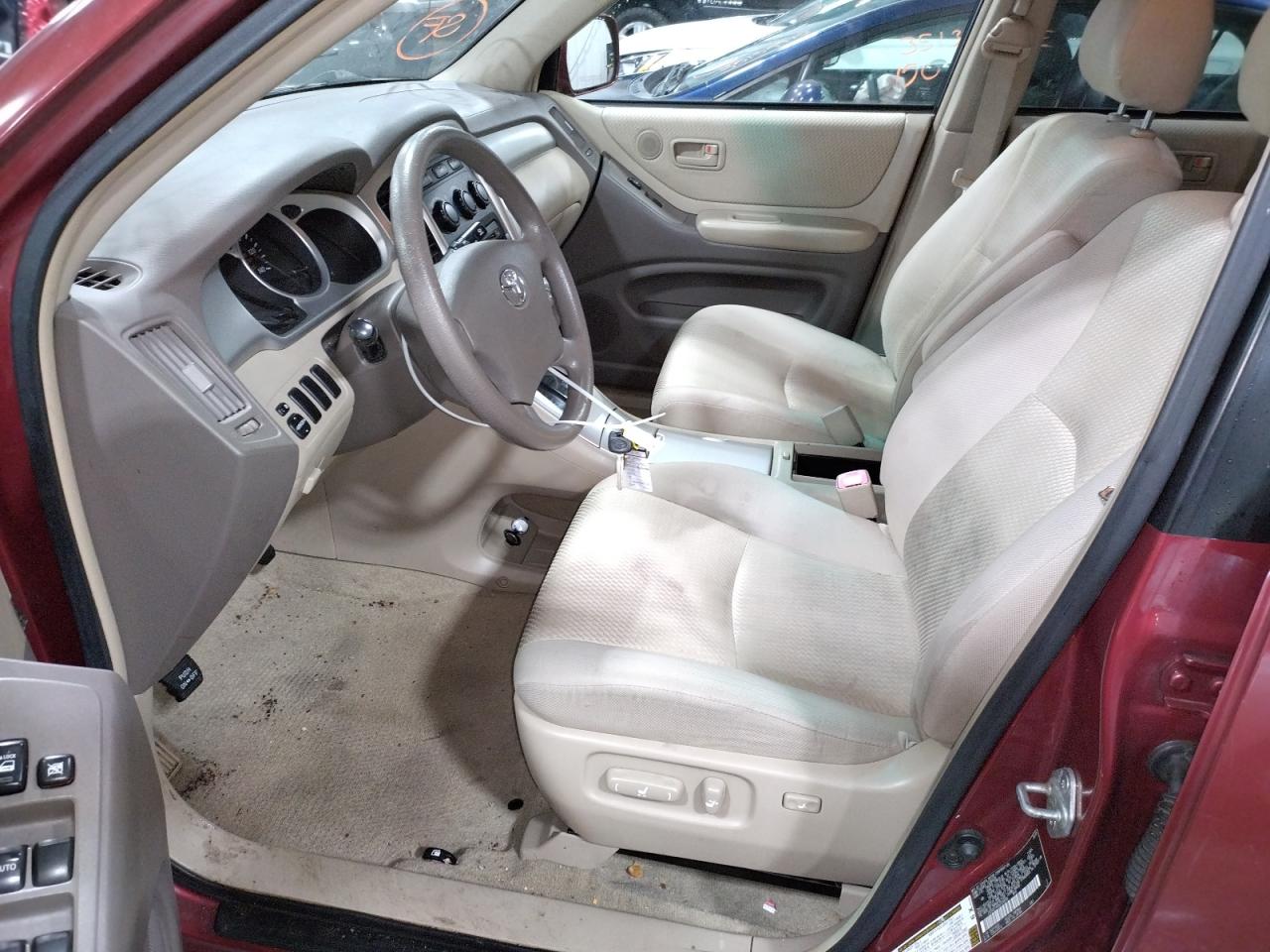 Photo 5 from auction – 2006 TOYOTA HIGHLANDER with VIN JTEGD21A360134690