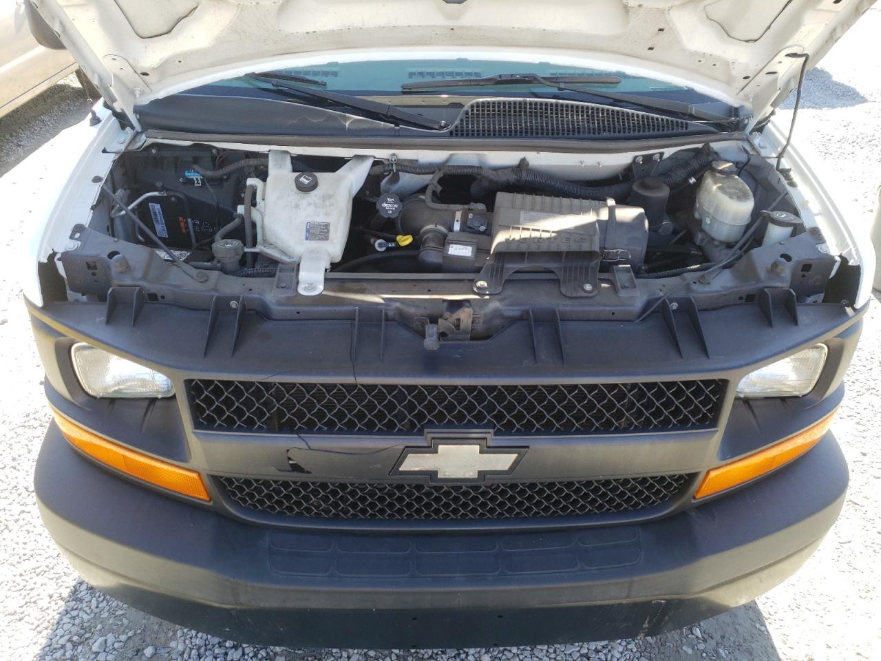Photo 7 from auction – 2017 CHEVROLET EXPRESS G2 with VIN 1GCWGAFF8H1130394