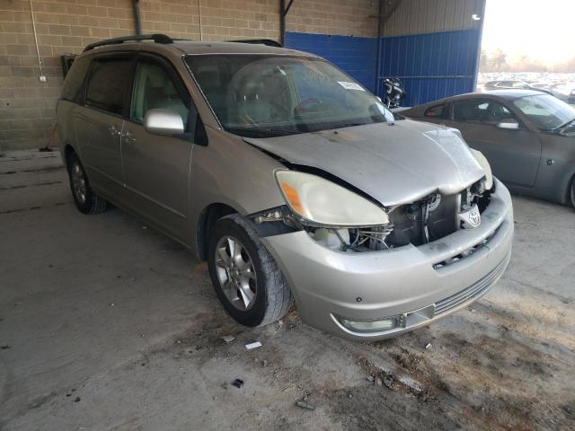 TOYOTA SIENNA XLE 2004 with VIN 5TDZA22C94S191444 - Photo from auction