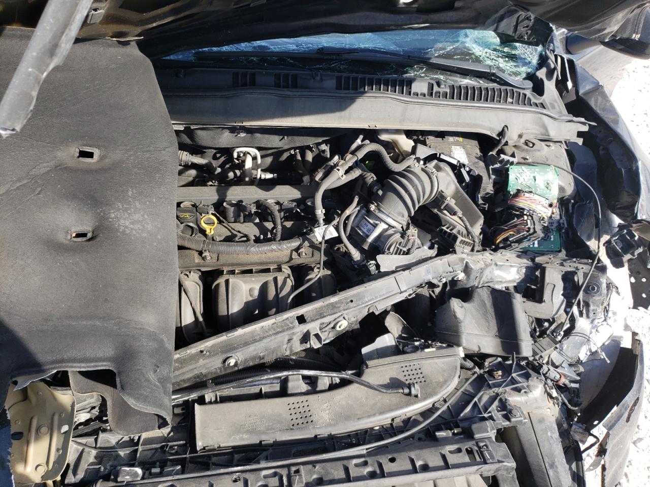 Photo 7 from auction – 2016 FORD FUSION S with VIN 3FA6P0G70GR227620