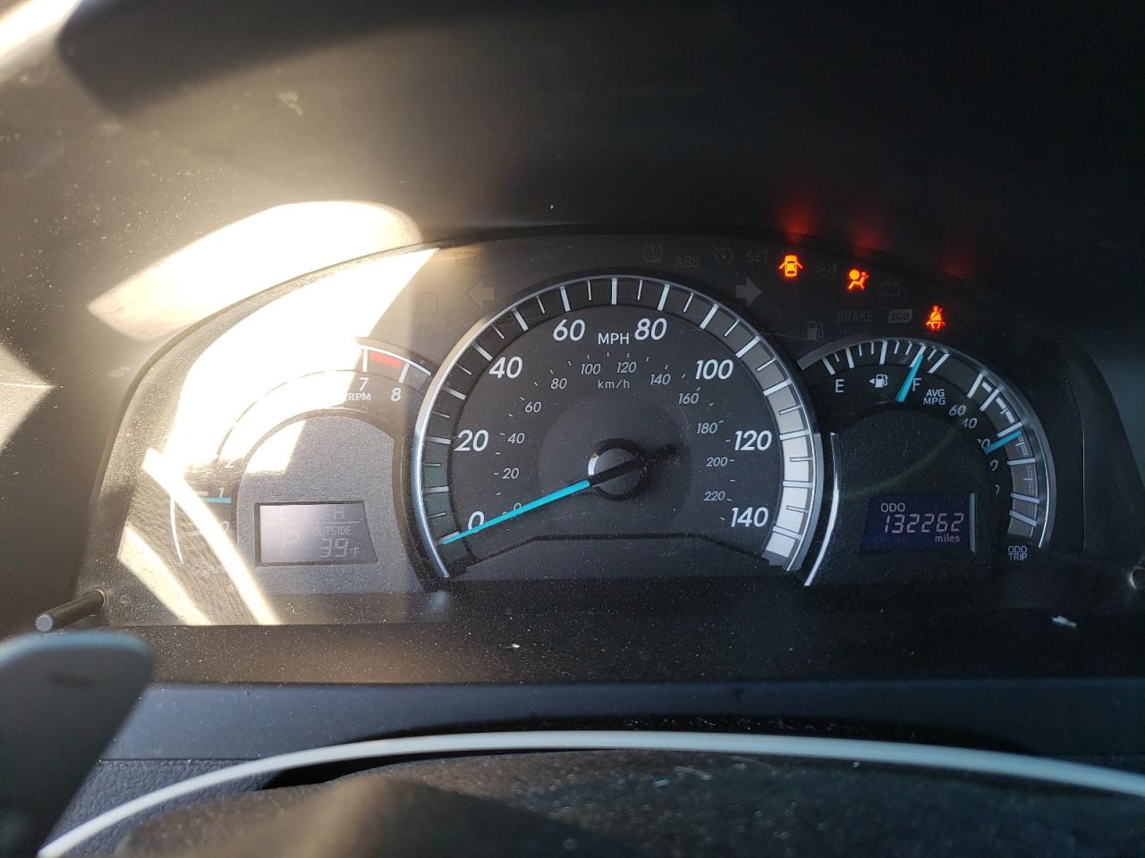 Photo 8 from auction – 2014 TOYOTA CAMRY L with VIN 4T1BF1FK4EU426503