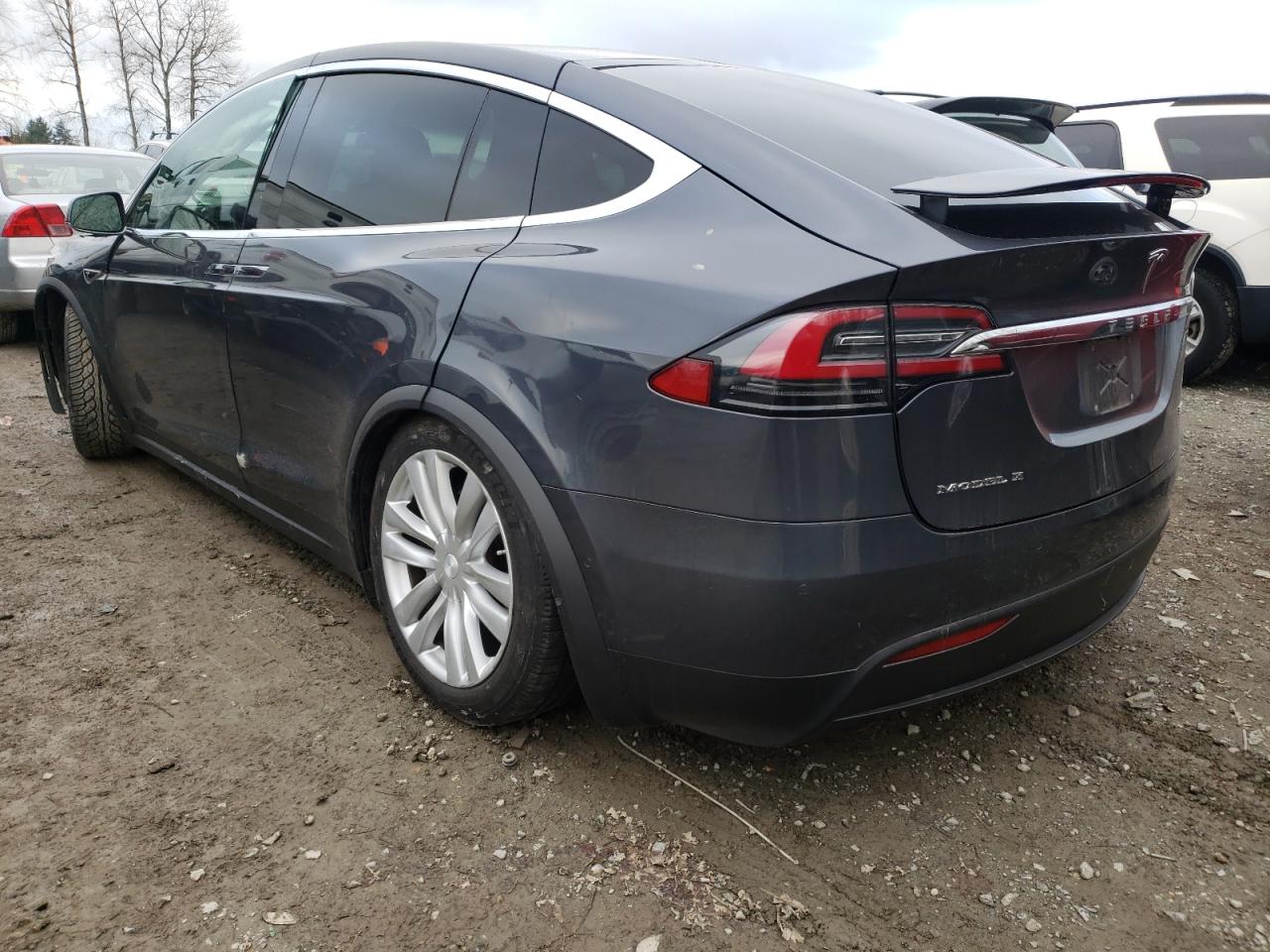 Photo 3 from auction – 2016 TESLA MODEL X with VIN 5YJXCBE46GF010685