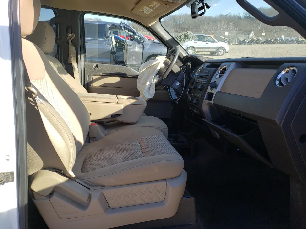 Foto 5 de la subasta – 2009 FORD F150 con VIN 1FTRW14869FA08254