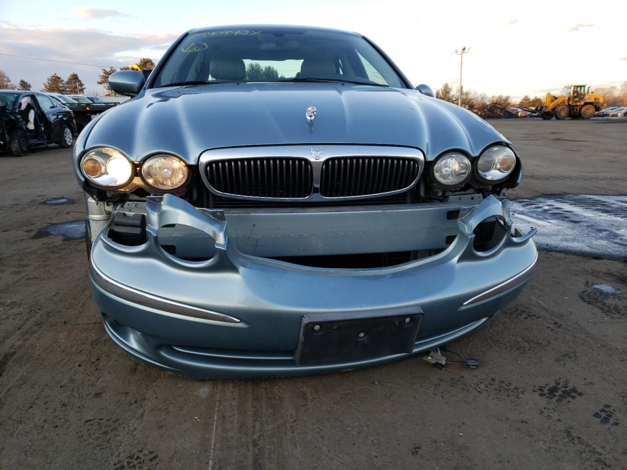 Photo 9 from auction – 2002 JAGUAR X-TYPE 2.5 with VIN SAJEA51D62XC64582