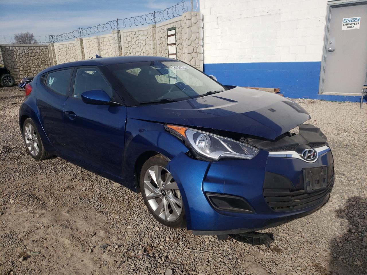 HYUNDAI VELOSTER 2016 with VIN KMHTC6AD7GU289059 - Photo from auction