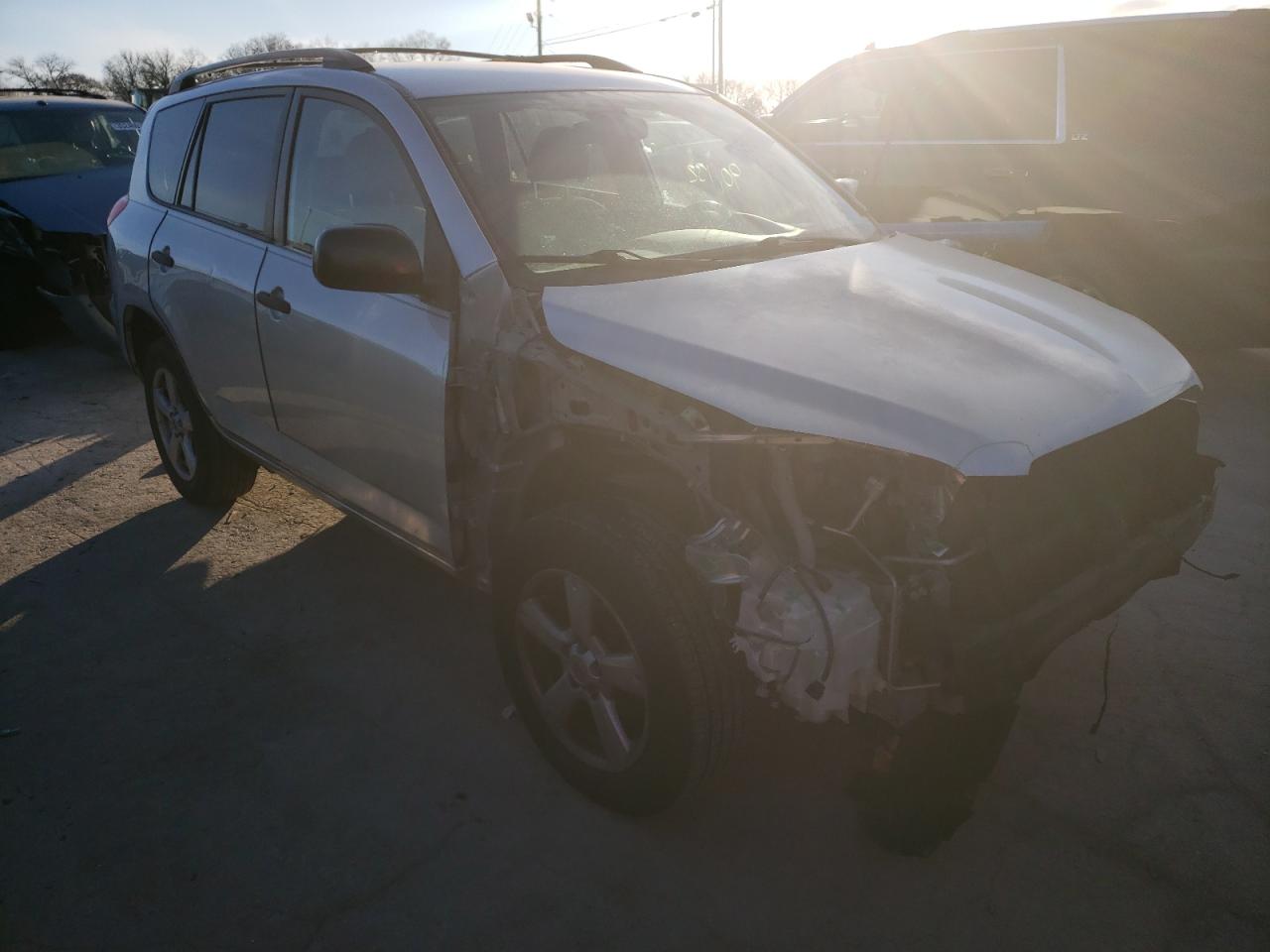 TOYOTA RAV4 2007 z numerem VIN JTMBD33V875066153 - Zdjęcie z aukcji
