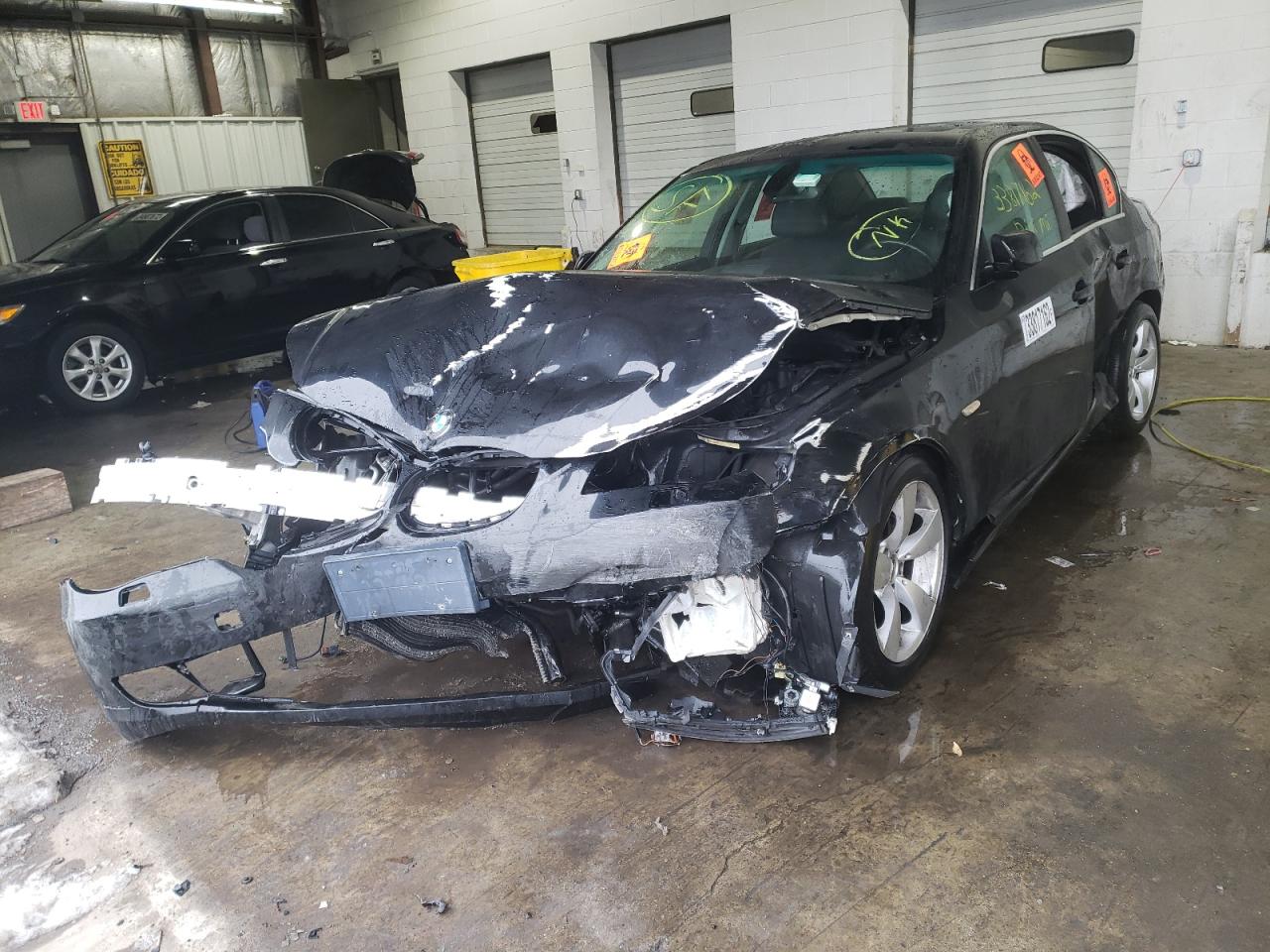 Zdjęcie 2 z aukcji – 2008 BMW 528 I z VIN WBANU53578CT12404
