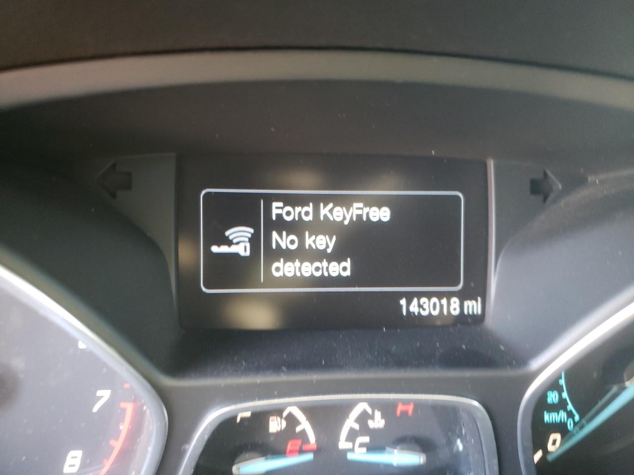 Photo 8 from auction – 2013 FORD ESCAPE TIT with VIN 1FMCU0J98DUD85994