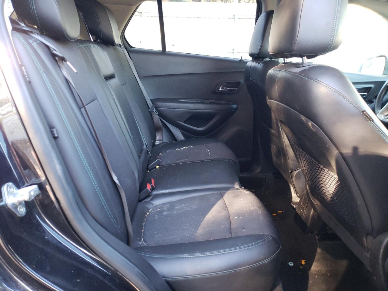 Photo 6 from auction – 2016 CHEVROLET TRAX 1LT with VIN KL7CJLSB0GB744977