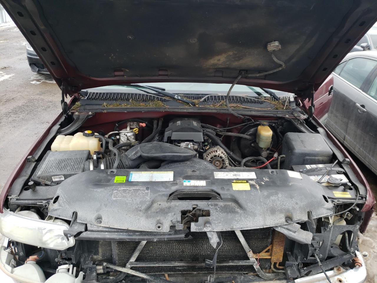Photo 7 from auction – 2000 CHEVROLET SILVERADO with VIN 1GCEK19T7YE333345