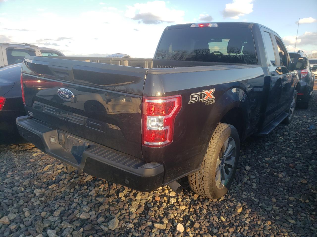 Photo 20 from auction – 2019 FORD F150 SUPER with VIN 1FTFX1E57KKC45482