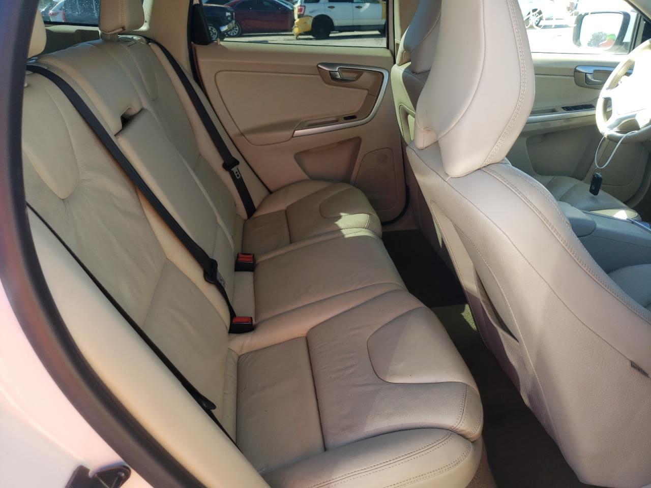 Photo 6 from auction – 2012 VOLVO XC60 3.2 with VIN YV4952DL8C2237723
