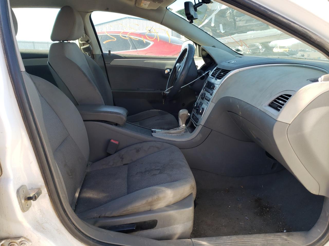 Photo 5 from auction – 2011 CHEVROLET MALIBU 1LT with VIN 1G1ZC5E1XBF126937
