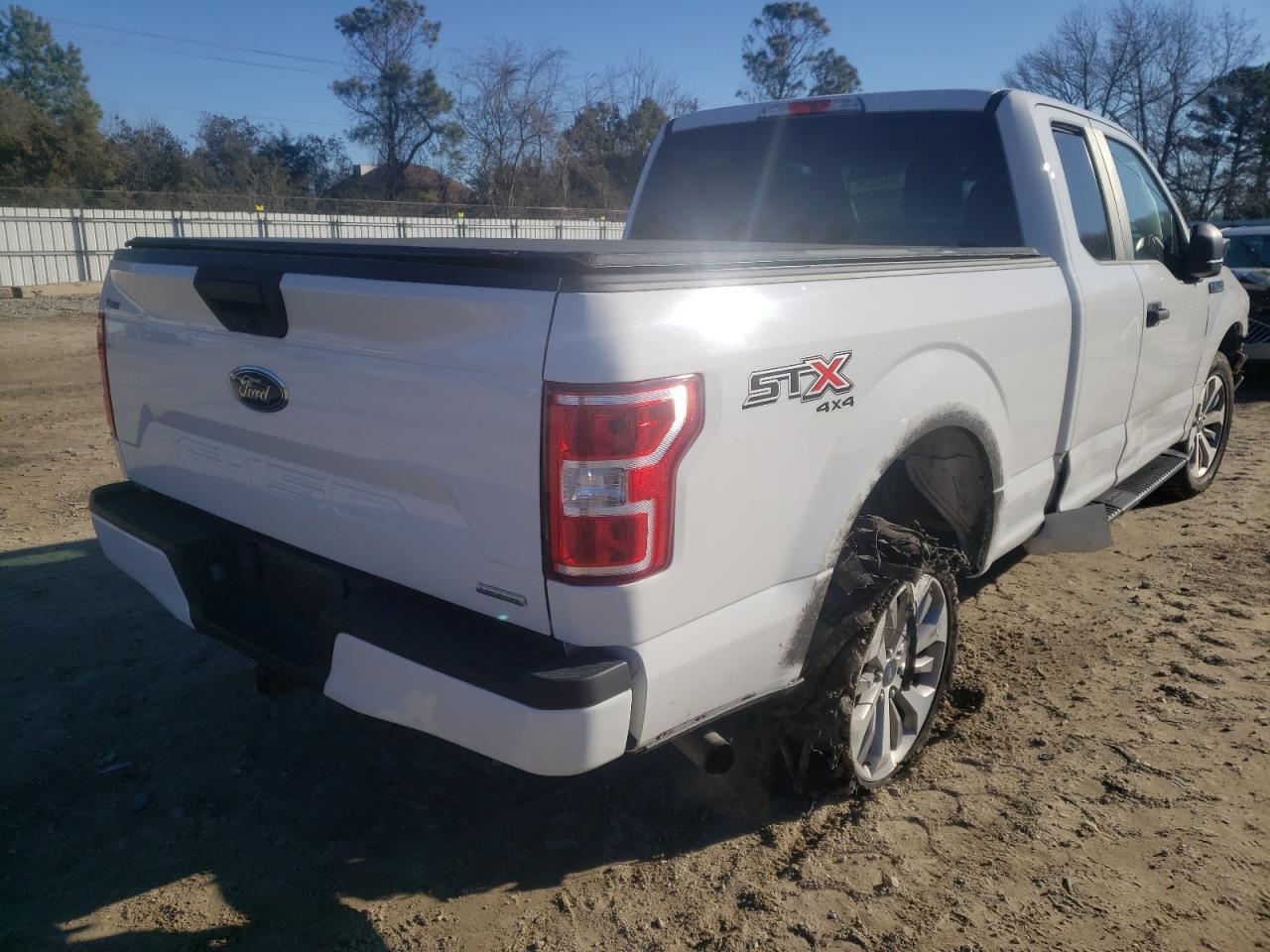 Photo 4 from auction – 2018 FORD F150 SUPER with VIN 1FTEX1EP3JFA14485