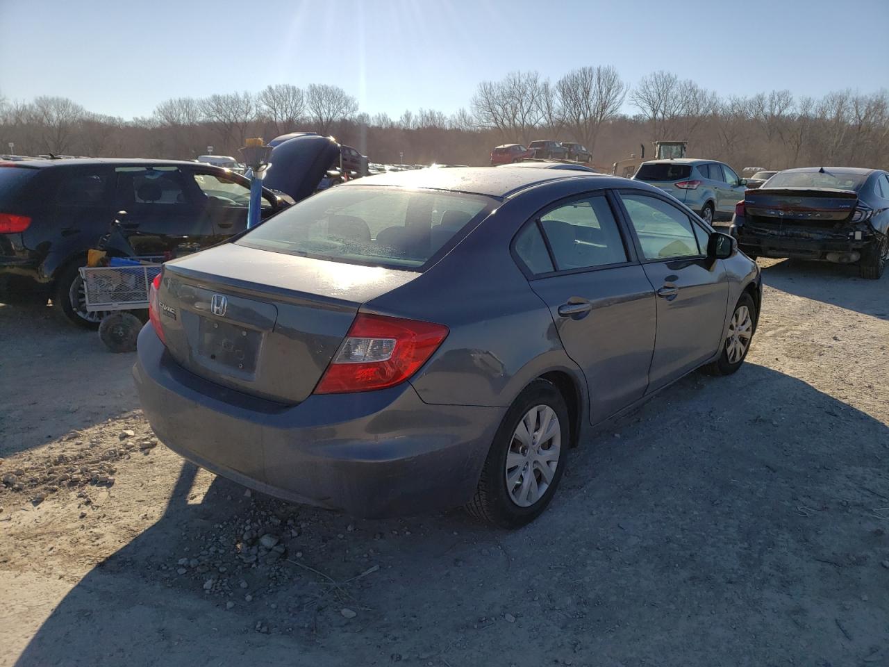 Photo 4 from auction – 2012 HONDA CIVIC LX with VIN 19XFB2F50CE080124