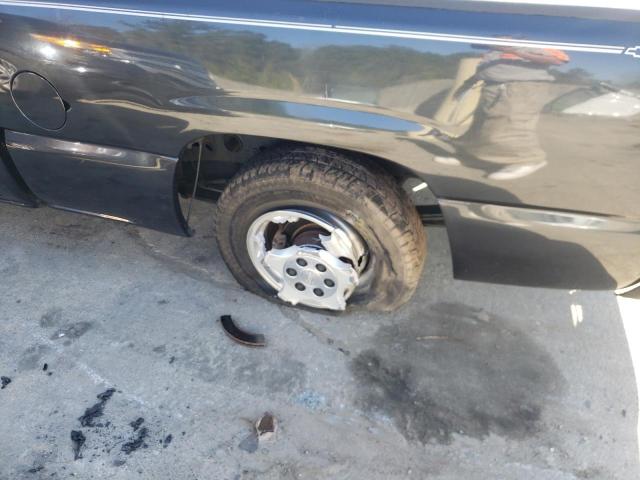 Photo 10 from auction – 2003 CHEVROLET SILVERADO with VIN 2GCEC19V331281575