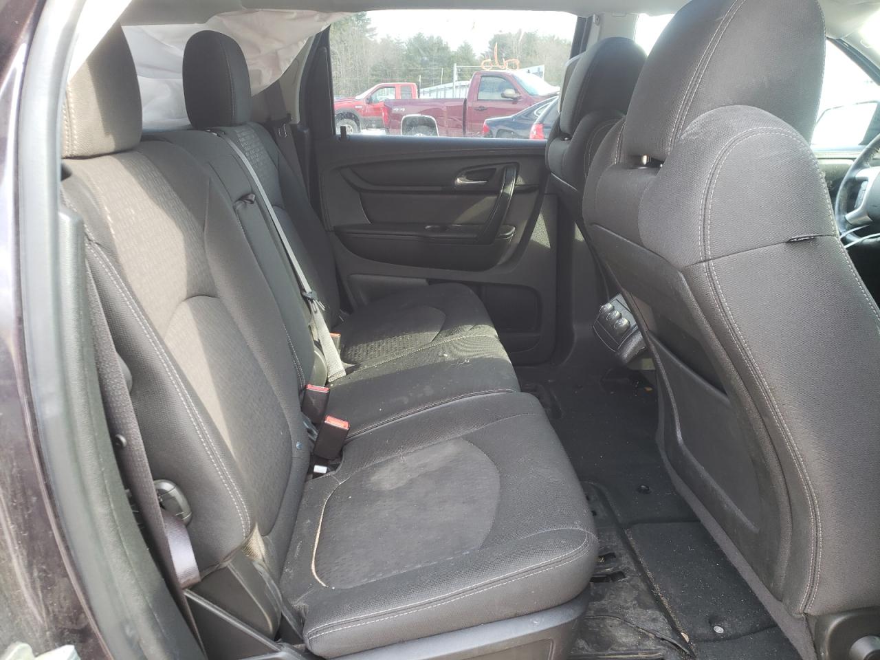Photo 6 from auction – 2015 GMC ACADIA SLE with VIN 1GKKVNED8FJ229844